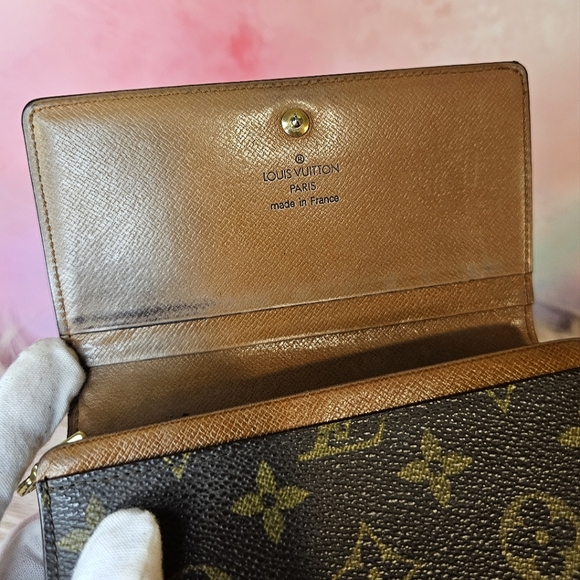Louis Vuitton Monogram Porte Monnaie Tresor Bi-Fold Wallet – 💯 Authentic - Picture 4 of 17
